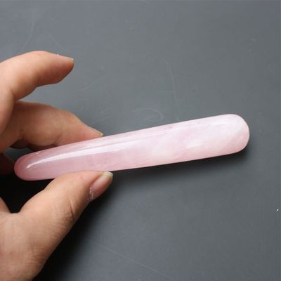 qualidade  Acupuncture Pink Crystal Massage Stick Quartz Beauty Body Relaxation Fábrica
